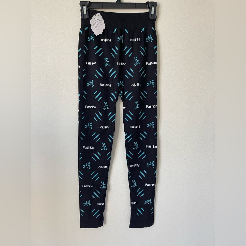 Black and Teal Floral Print Leggings NWT Size XS/S - Picture 2 of 2